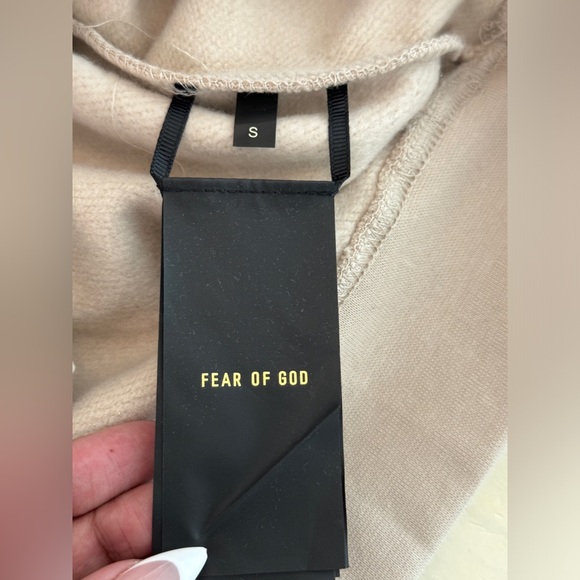 Essentials Fear Of God Hoodie - Picture 6 of 7